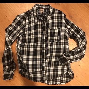 Plaid black & white button up shirt